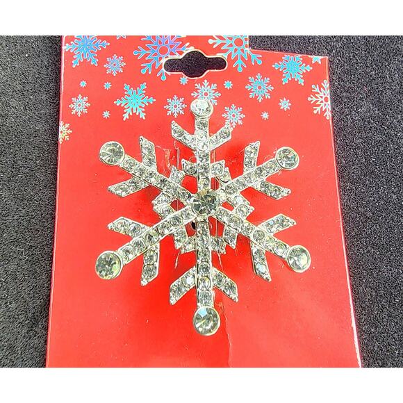 Festive Ice Crystal Rhinestone Six Pointed Snowflake Brooch Pin - Picture 2 of 7